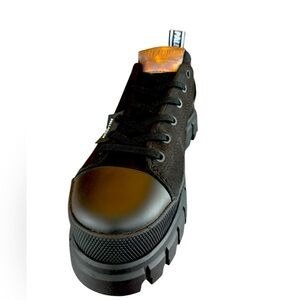 Palladium Revolt LO TX 9.5 New